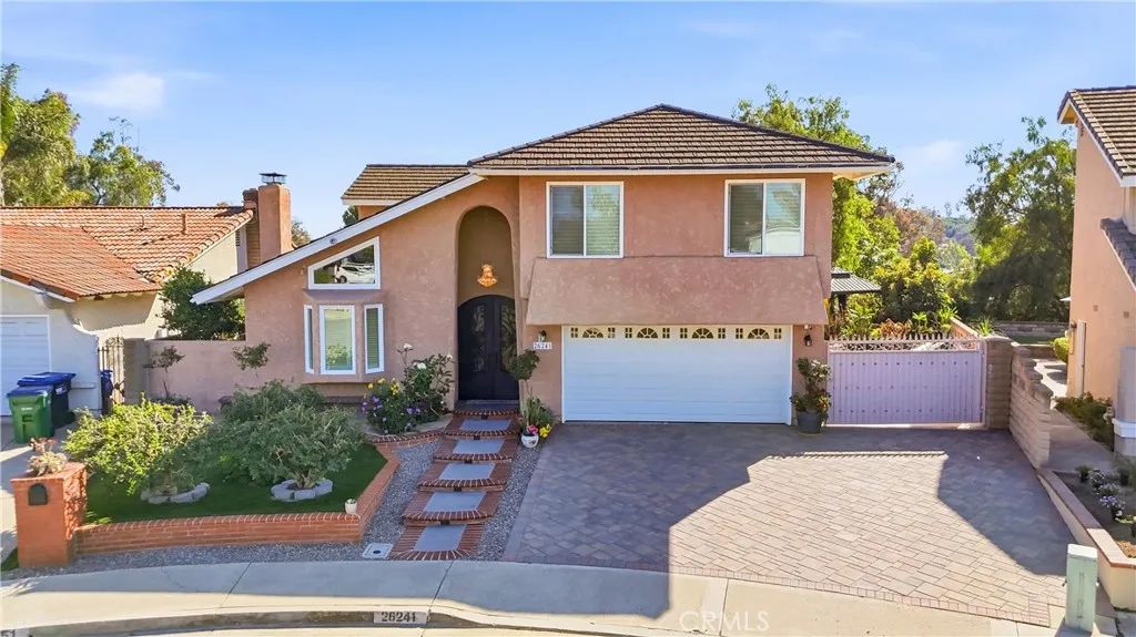 26241 Via Oceano, Mission Viejo, CA 92691