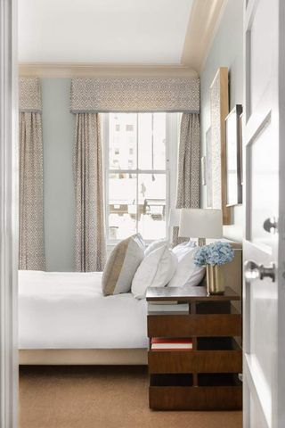 164 E 70th Street, New York City, NY 10021