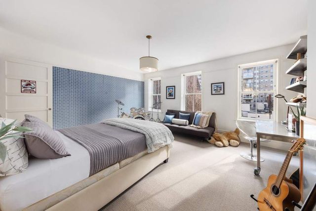 164 E 70th Street, New York City, NY 10021