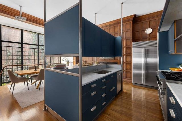 164 E 70th Street, New York City, NY 10021