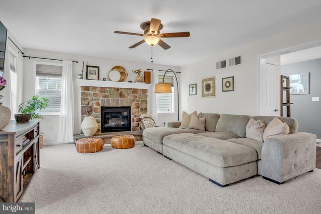 110 BASIL ST, Marietta, PA 17547