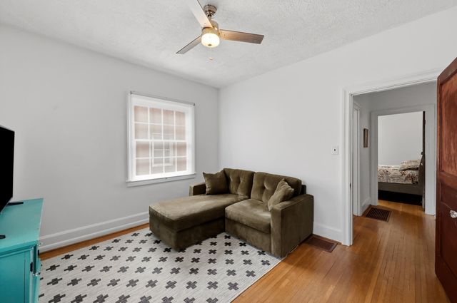 170 Burnett Avenue, Lexington, KY 40505