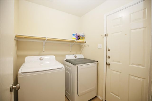 213 Rim Rock DR, Leander, TX 78641