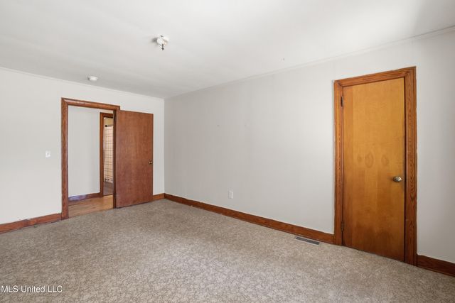 1501 Eatonville Road, Hattiesburg, MS 39401