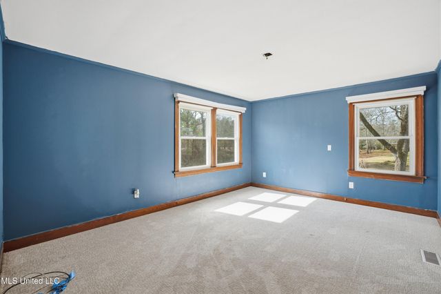 1501 Eatonville Road, Hattiesburg, MS 39401