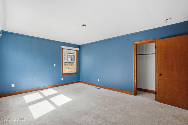 1501 Eatonville Road, Hattiesburg, MS 39401