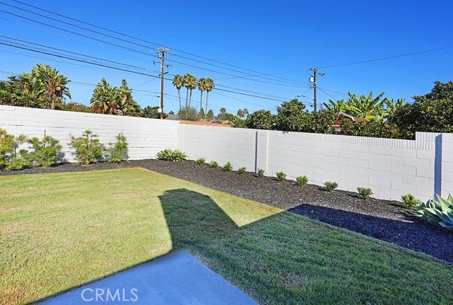 9429 El Valle, Fountain Valley, CA 92708