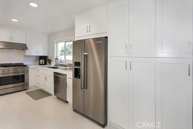 9429 El Valle, Fountain Valley, CA 92708