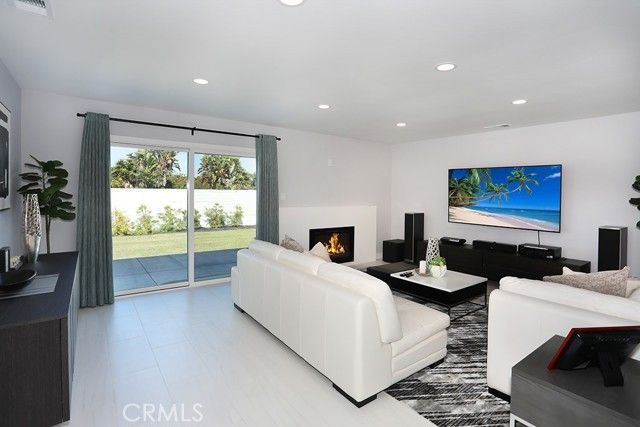 9429 El Valle, Fountain Valley, CA 92708