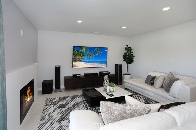 9429 El Valle, Fountain Valley, CA 92708