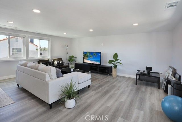 9429 El Valle, Fountain Valley, CA 92708