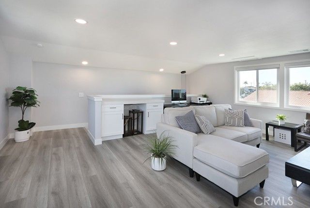 9429 El Valle, Fountain Valley, CA 92708