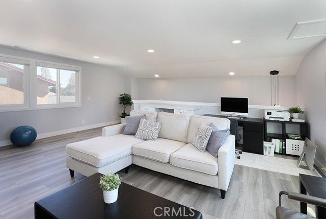 9429 El Valle, Fountain Valley, CA 92708