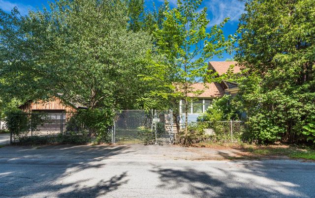 40 Garfield Street, Farmington, NH 03835