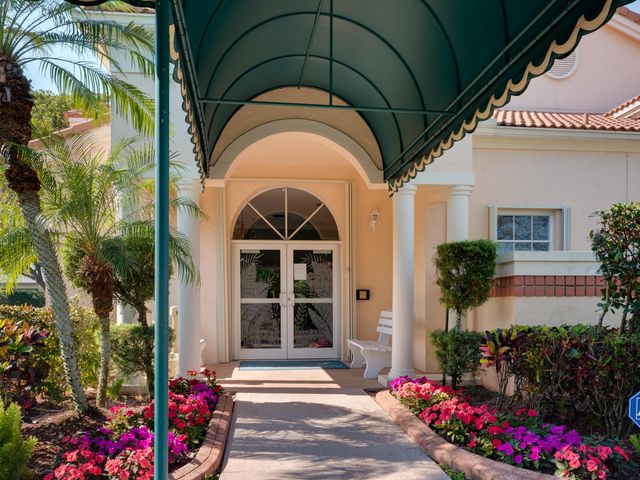 8471 Lake Cypress Road, Lake Worth, FL 33467