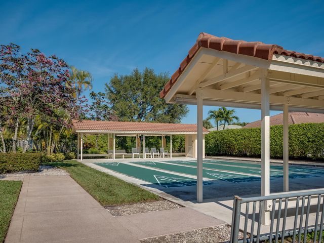 8471 Lake Cypress Road, Lake Worth, FL 33467