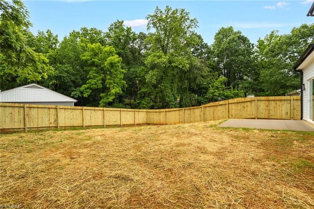 3630 Old Vineyard Road, Winston-salem, NC 27104