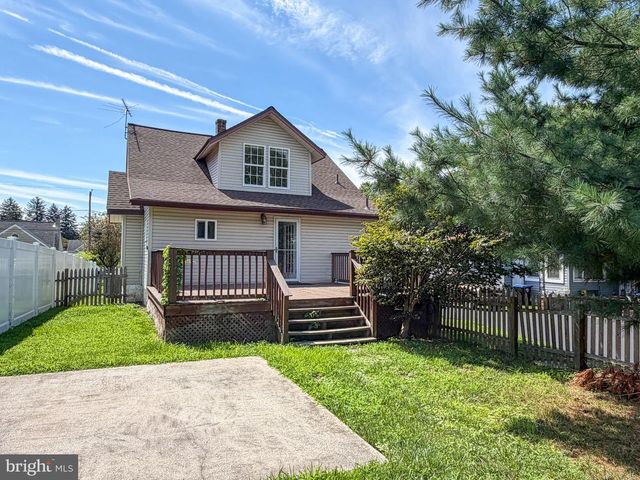 1810 MCCAY AVE, Upper Chichester, PA 19061