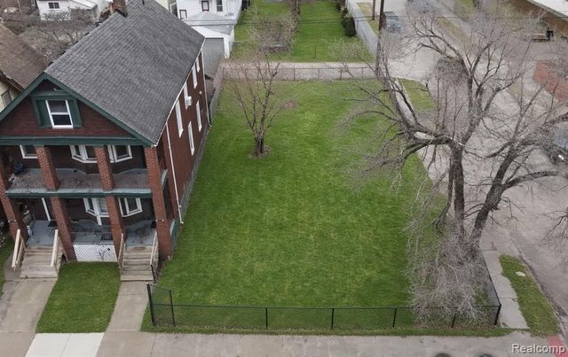 4665 Central Street, Detroit, MI 48210