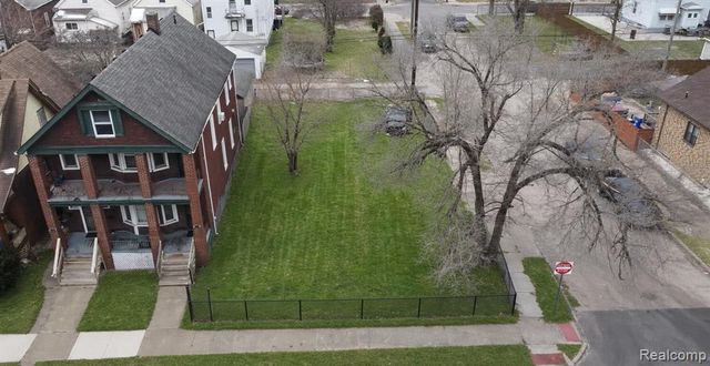 4665 Central Street, Detroit, MI 48210