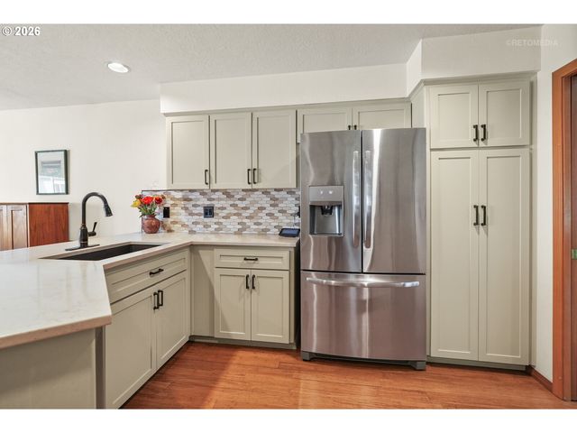 10580 Sw 135TH Ave, Beaverton, OR 97008