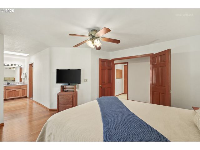 10580 Sw 135TH Ave, Beaverton, OR 97008