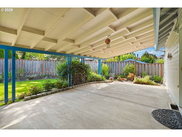 10580 Sw 135TH Ave, Beaverton, OR 97008