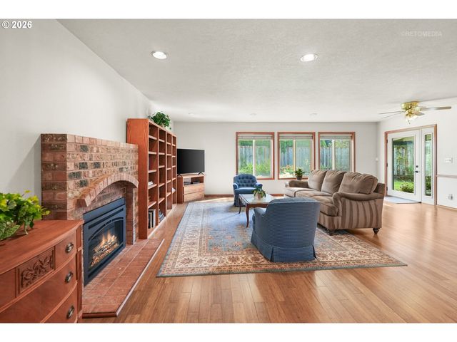 10580 Sw 135TH Ave, Beaverton, OR 97008