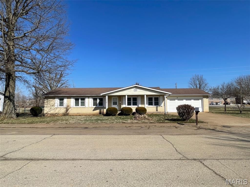 316 Sherlock Drive, Fredericktown, MO 63645