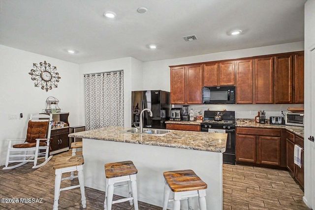 8544 W Osprey Lane, Tucson, AZ 85757