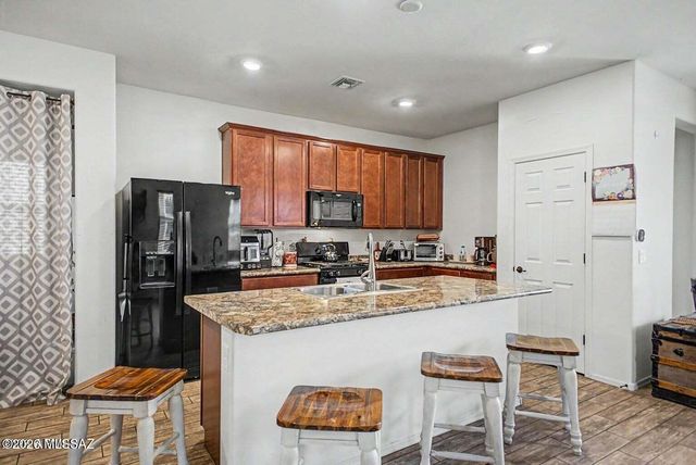 8544 W Osprey Lane, Tucson, AZ 85757