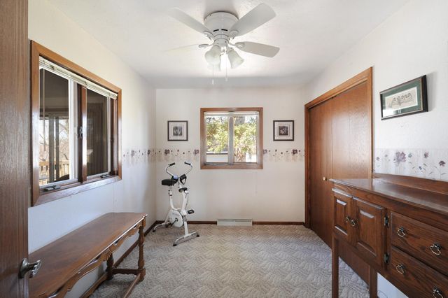 2665 Maryland Avenue E, Maplewood, MN 55119