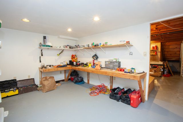 50 East Hill Road APT 4A, Canton, CT 06019