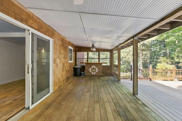 636 Highland St, Holliston, MA 01746