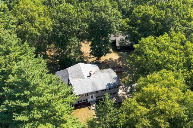 636 Highland St, Holliston, MA 01746