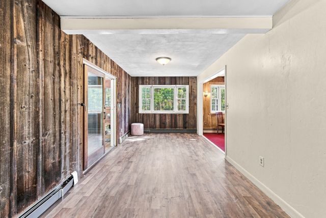 636 Highland St, Holliston, MA 01746