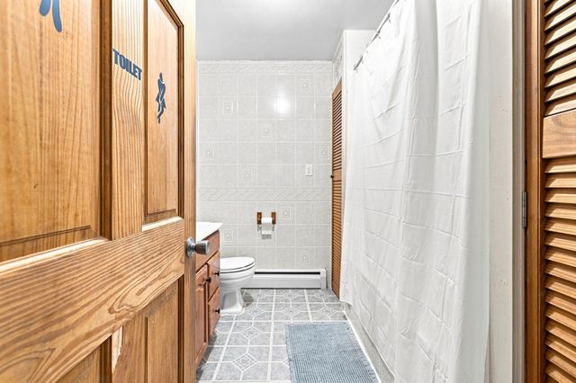 636 Highland St, Holliston, MA 01746