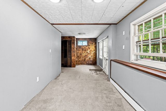 636 Highland St, Holliston, MA 01746