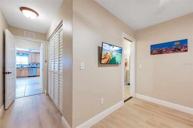 213 75TH STREET, Holmes Beach, FL 34217