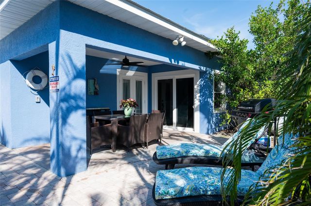 213 75TH STREET, Holmes Beach, FL 34217