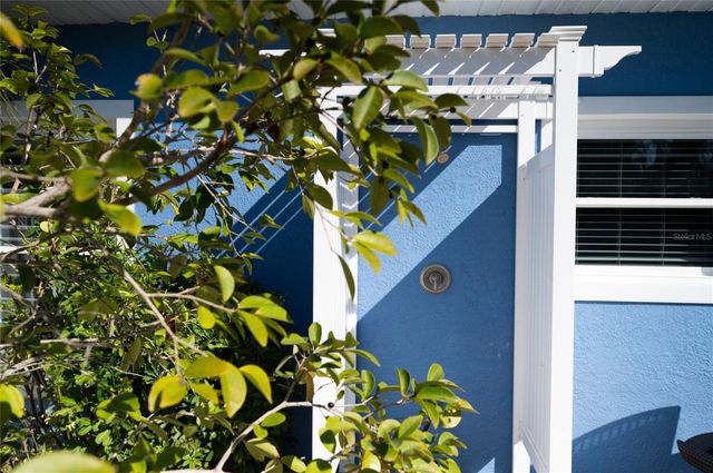 213 75TH STREET, Holmes Beach, FL 34217