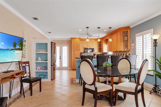 213 75TH STREET, Holmes Beach, FL 34217