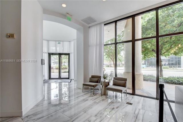 100 N Federal Hwy 825, Fort Lauderdale, FL 33301