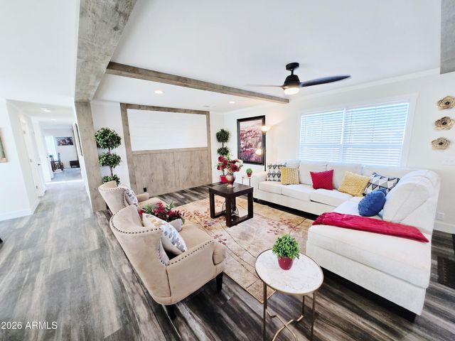 33013 W Cambridge Avenue, Tonopah, AZ 85354