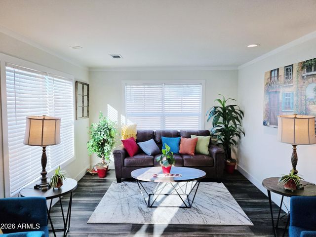 33013 W Cambridge Avenue, Tonopah, AZ 85354