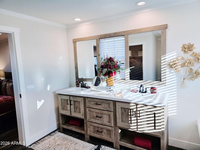 33013 W Cambridge Avenue, Tonopah, AZ 85354