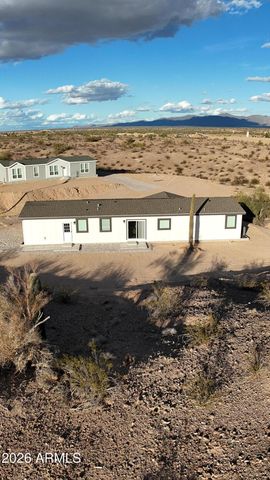 33013 W Cambridge Avenue, Tonopah, AZ 85354