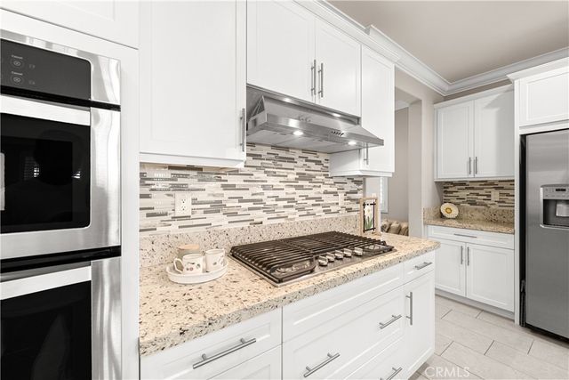 39041 New Meadow Drive, Temecula, CA 92591