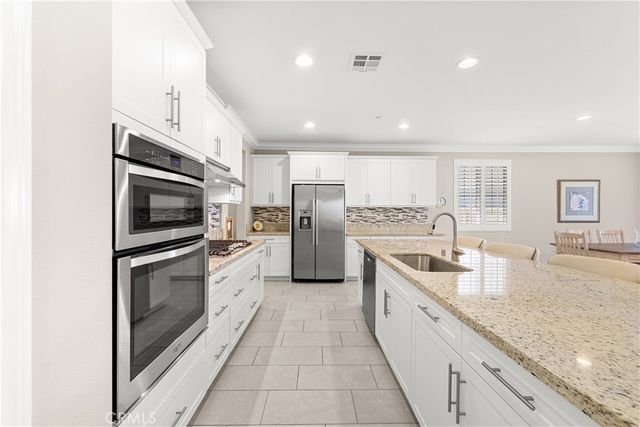 39041 New Meadow Drive, Temecula, CA 92591