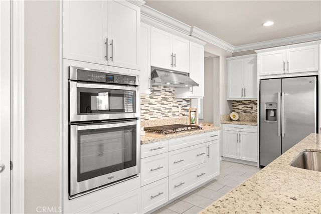 39041 New Meadow Drive, Temecula, CA 92591